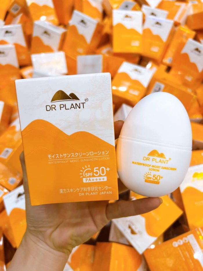Kem chống nắng dưỡng ẩm chuyên sâu Dr Plant Hydration SPF50+ Lotion