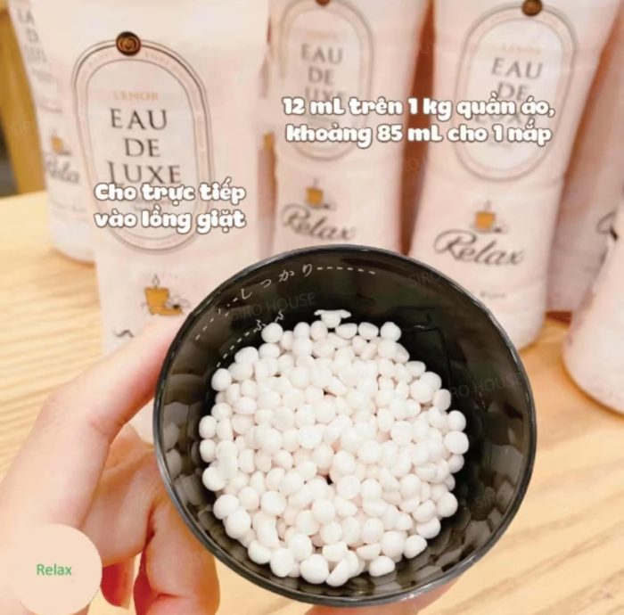 Viên Xả Vải Hương Nước Hoa Lenor Eau De Luxe Relax Nhật Bản (520g)