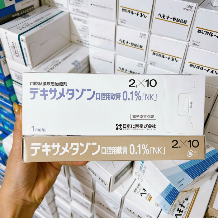Kem bôi đặc trị nhiệt miệng Dexamethasone 0,1%