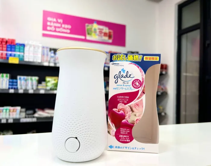Máy Xịt & Tinh Dầu Glade Johnson Thơm Phòng