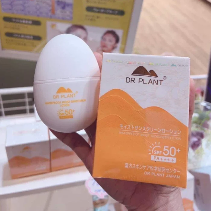 Kem chống nắng dưỡng ẩm chuyên sâu Dr Plant Hydration SPF50+ Lotion